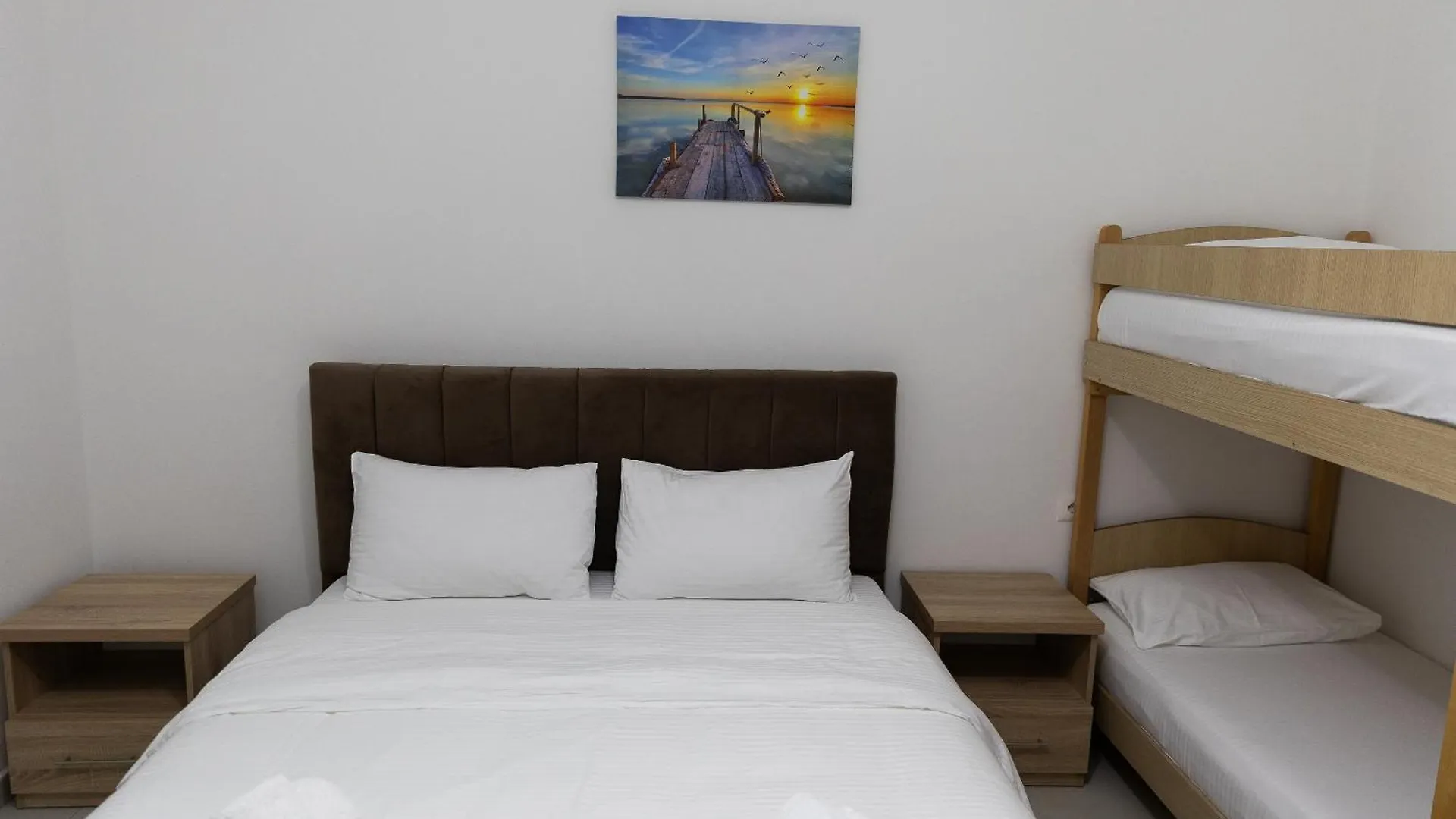 Hotel Paradise Shkodër 0*,  Albanie