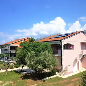 rezervovat zde